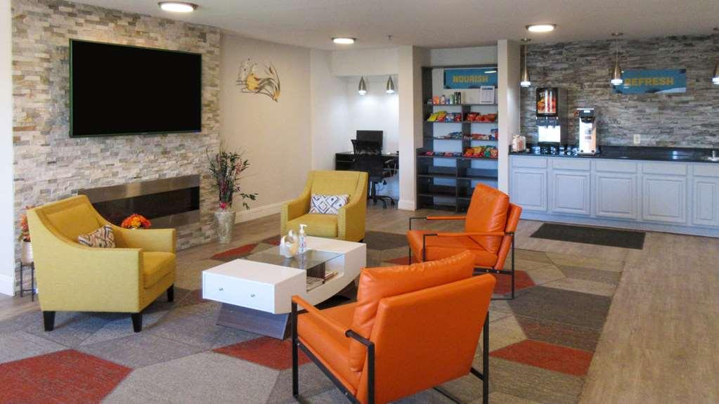 Clarion Pointe Evansville North Warrenton 设施 照片